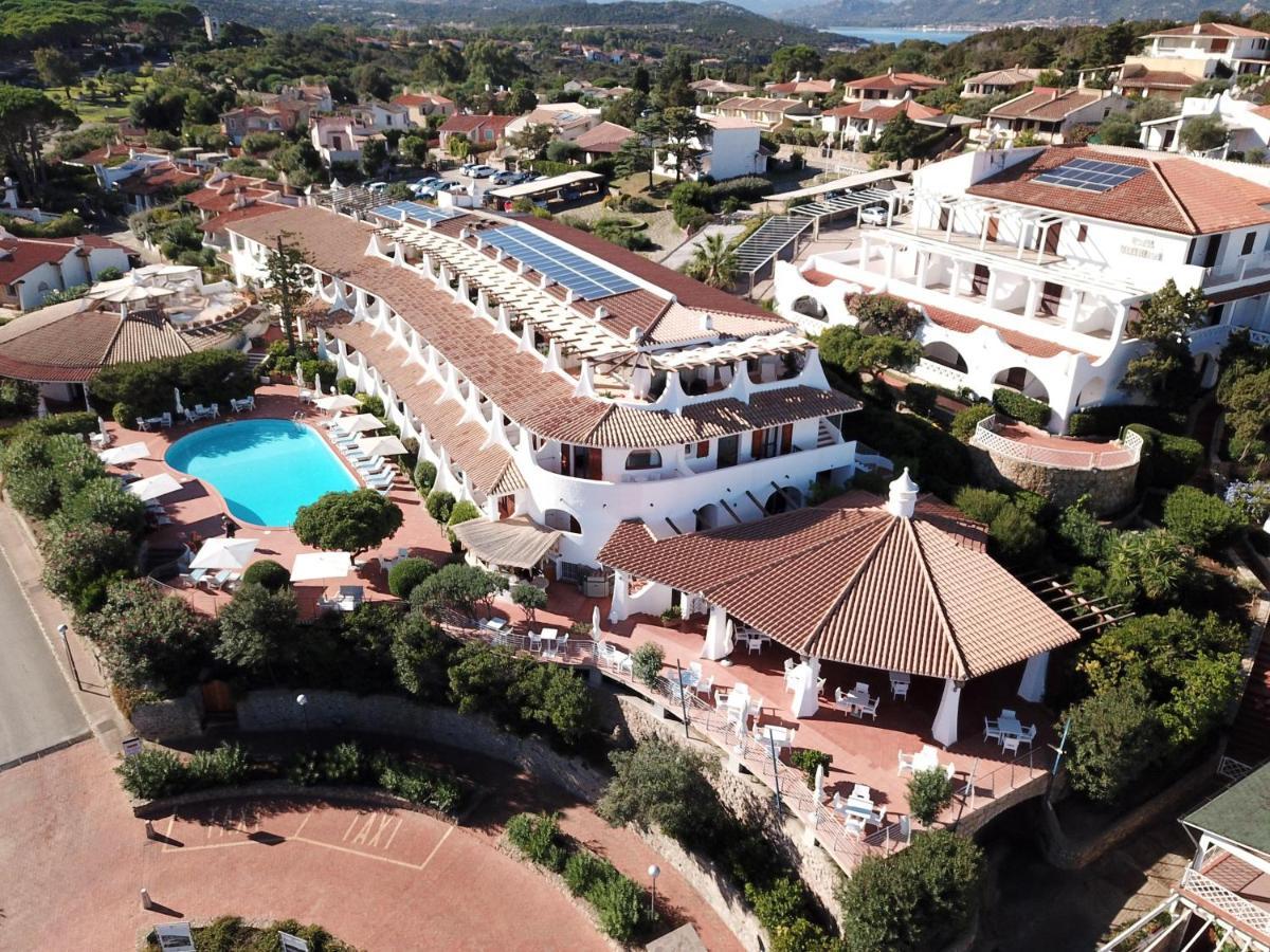 באיה סרדיניה Hotel Punta Est מראה חיצוני תמונה