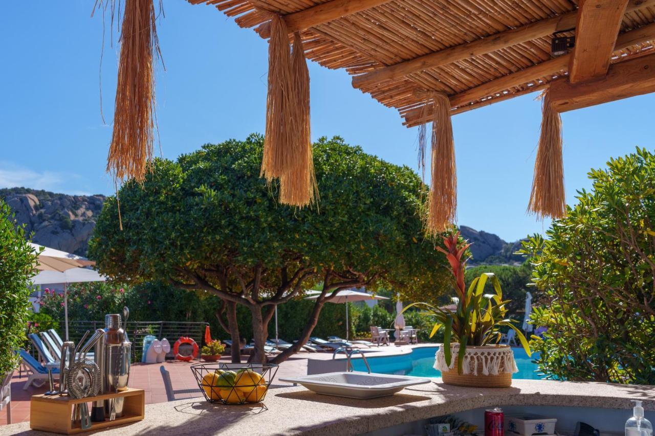 באיה סרדיניה Hotel Punta Est מראה חיצוני תמונה